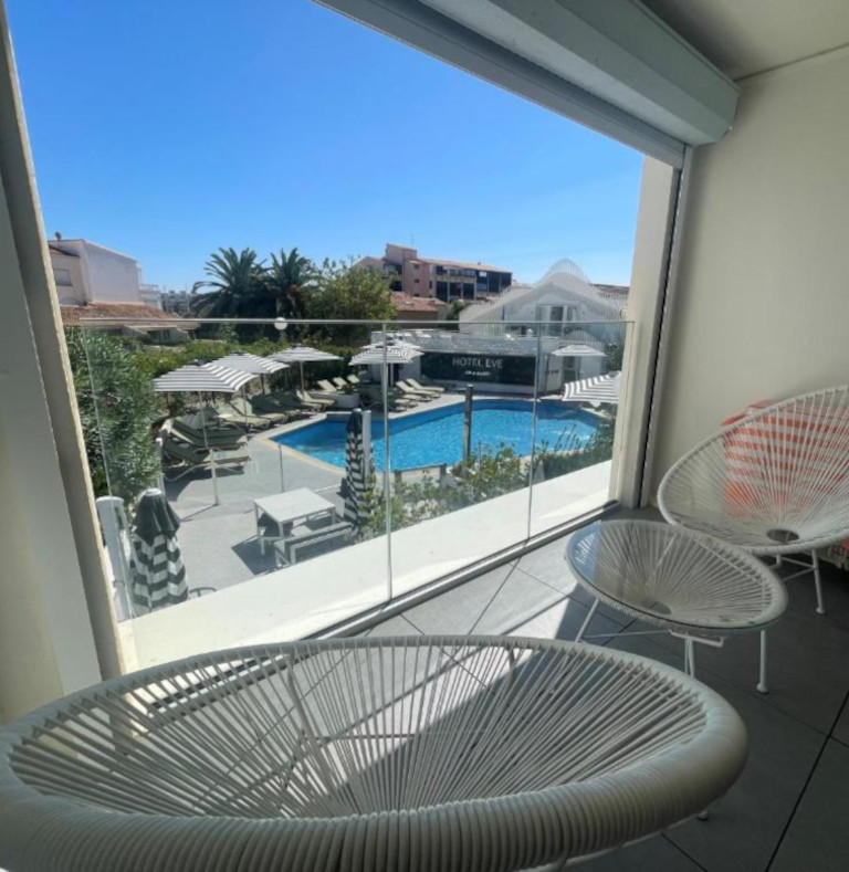 Terrasse Chambre Double Élégance à l'étage, hôtel Cap d'Agde