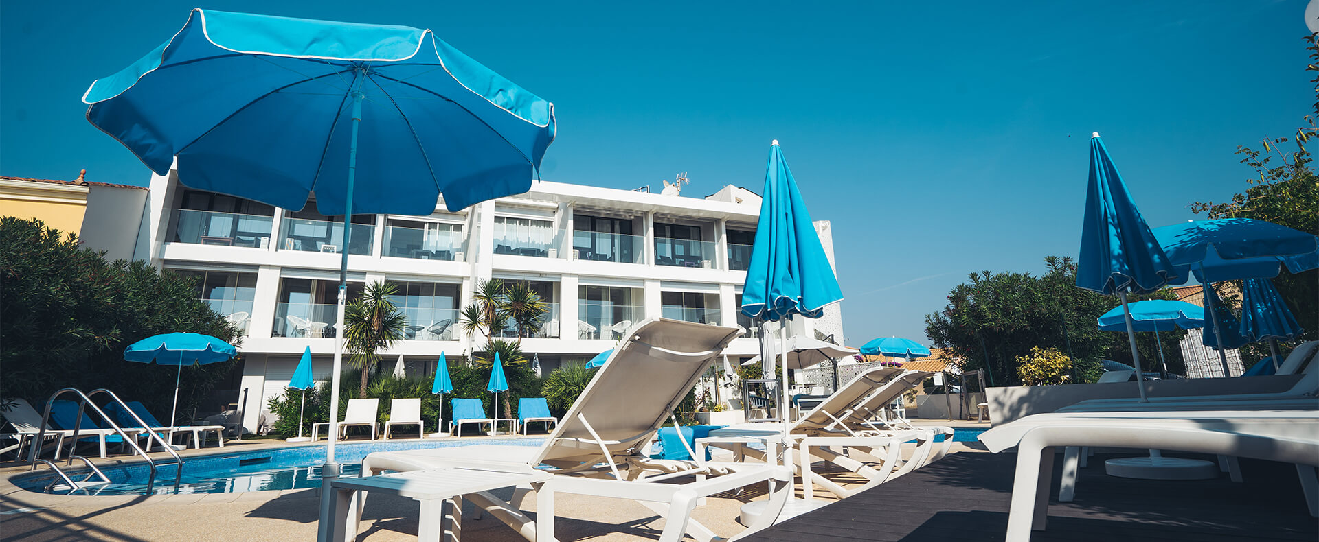 Piscina Hotel Eve, Hotel Naturismo en Cap d'Agde