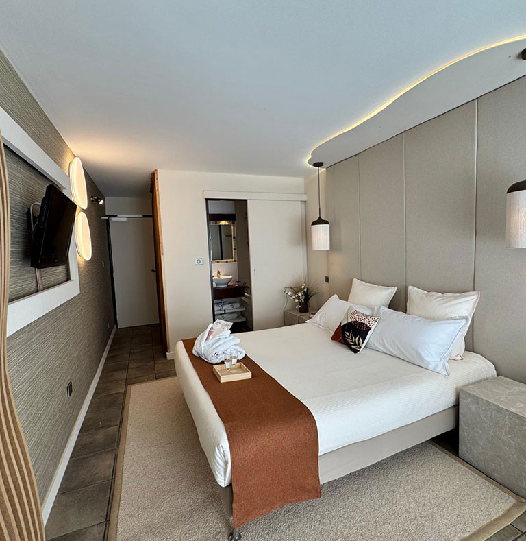 Suite Junior piscine ou SPA